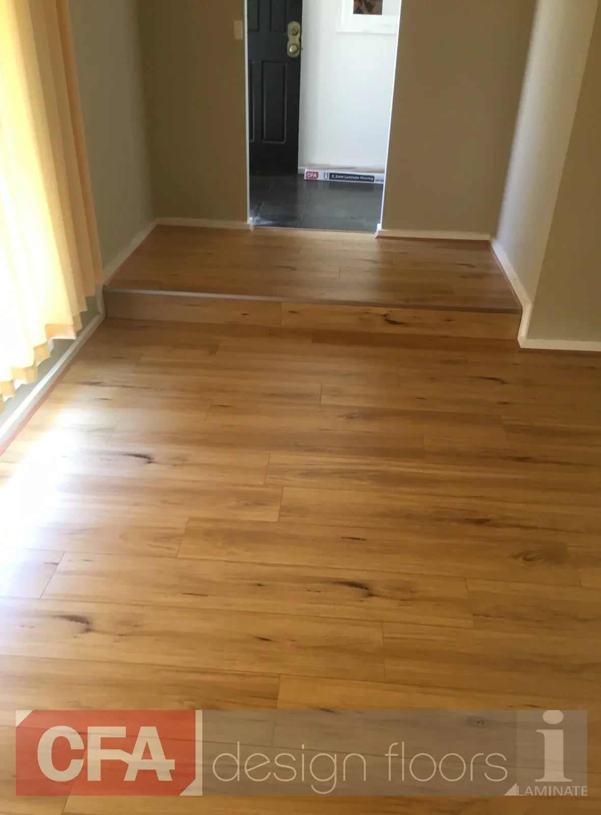 12mm Blackbutt Laminate Floor Boards