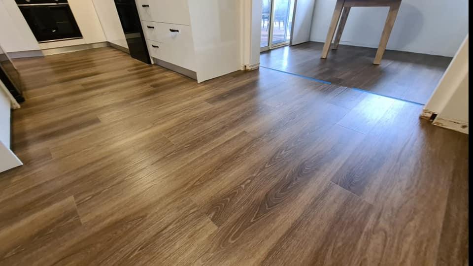 Vaucluse Hybrid Teak R20